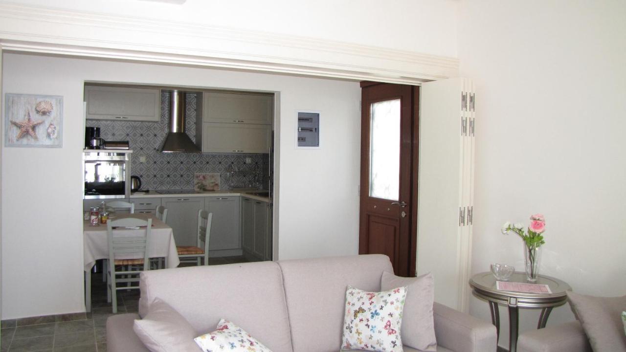 Sunset Suites Лефокастро Экстерьер фото