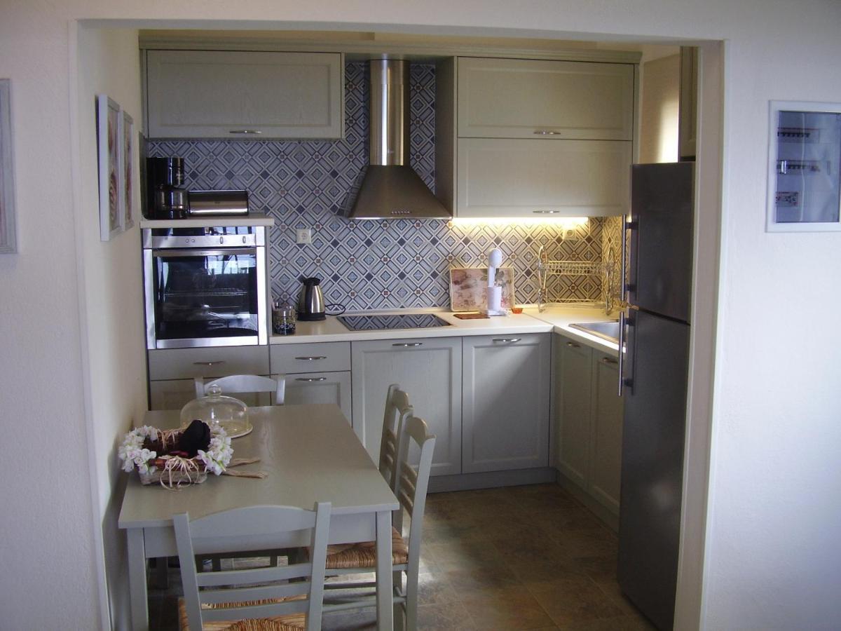 Sunset Suites Лефокастро Экстерьер фото