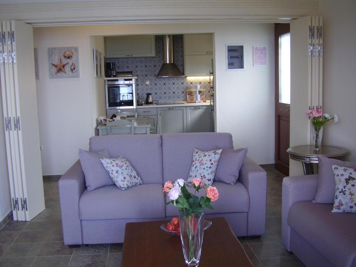 Sunset Suites Лефокастро Номер фото